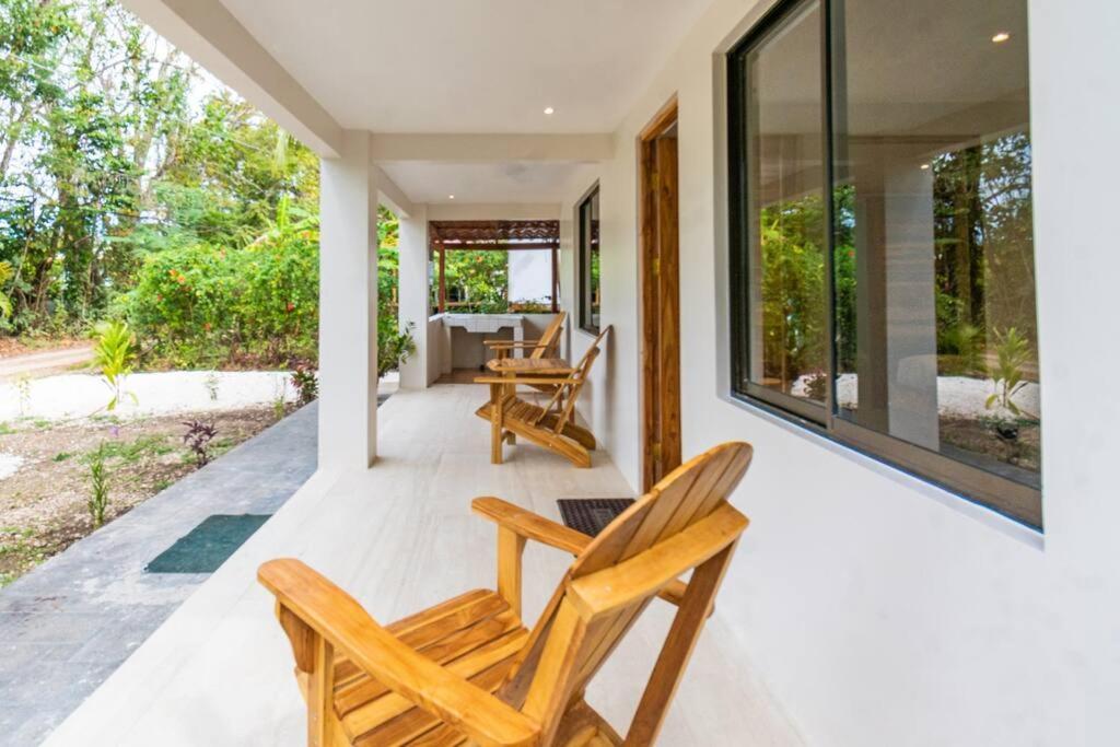 Surfside Apartments - Mal Pais Malpais Exteriér fotografie